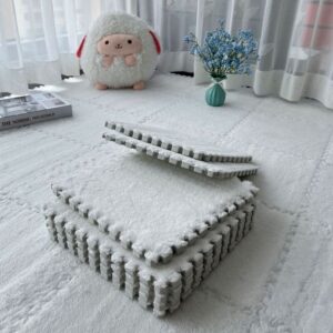 Interlocking Foam Mats - White - 30 by 30 cm