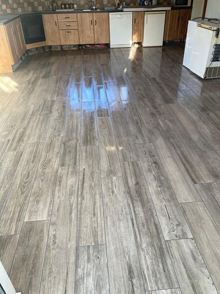 Vinyl Flooring - Dark Wood Effect ( Mkeka Mbao)